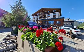 Hotel Bernina